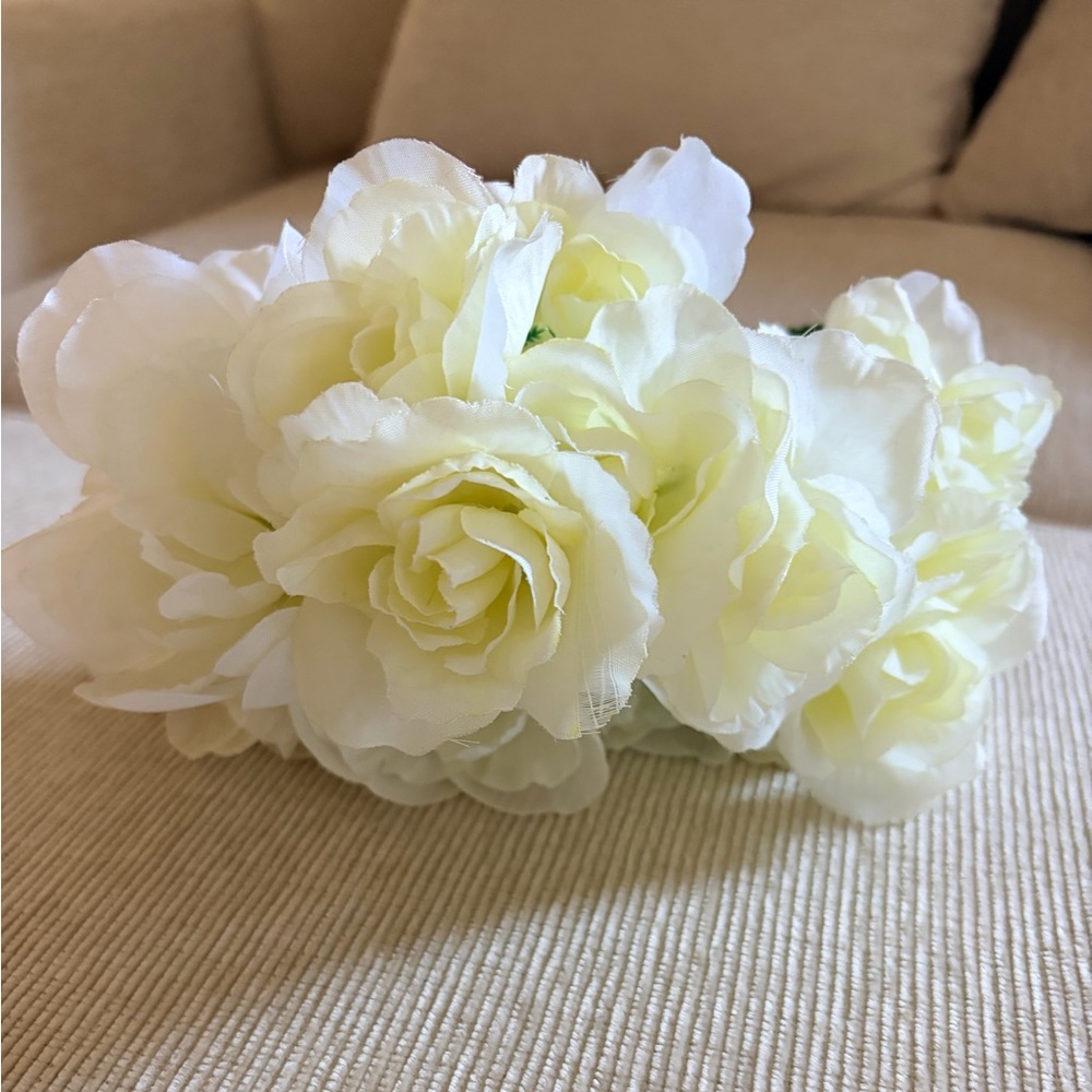 Charming Cream Faux Rose Arrangement